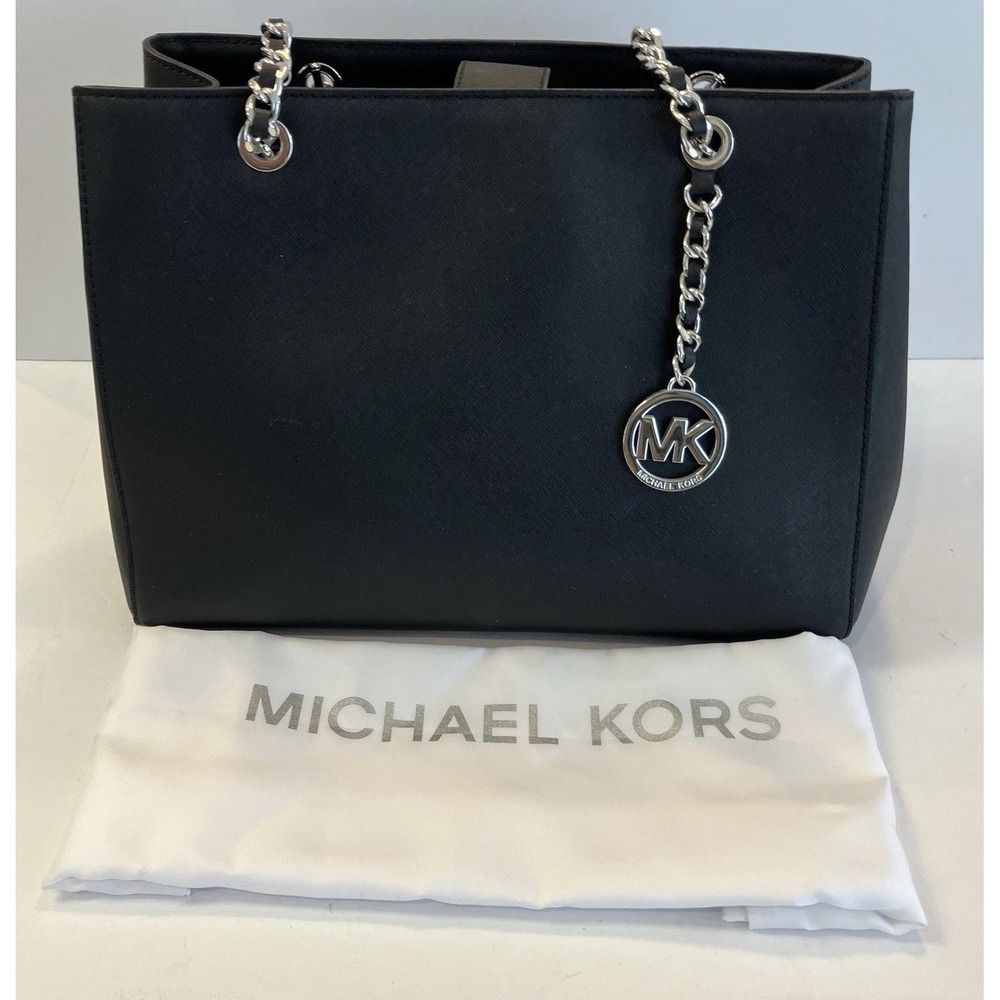 NWT! Michael Kors Susannah Saffiano Lg Shoulder Bag In Black $398. Retail - Picture 1 of 7